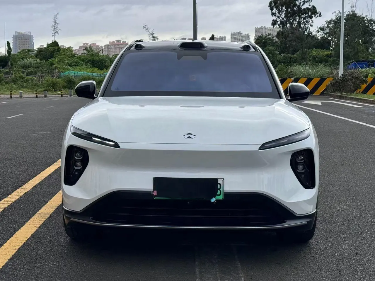 NIO 2024 ES6 75kWh automatic gear 2