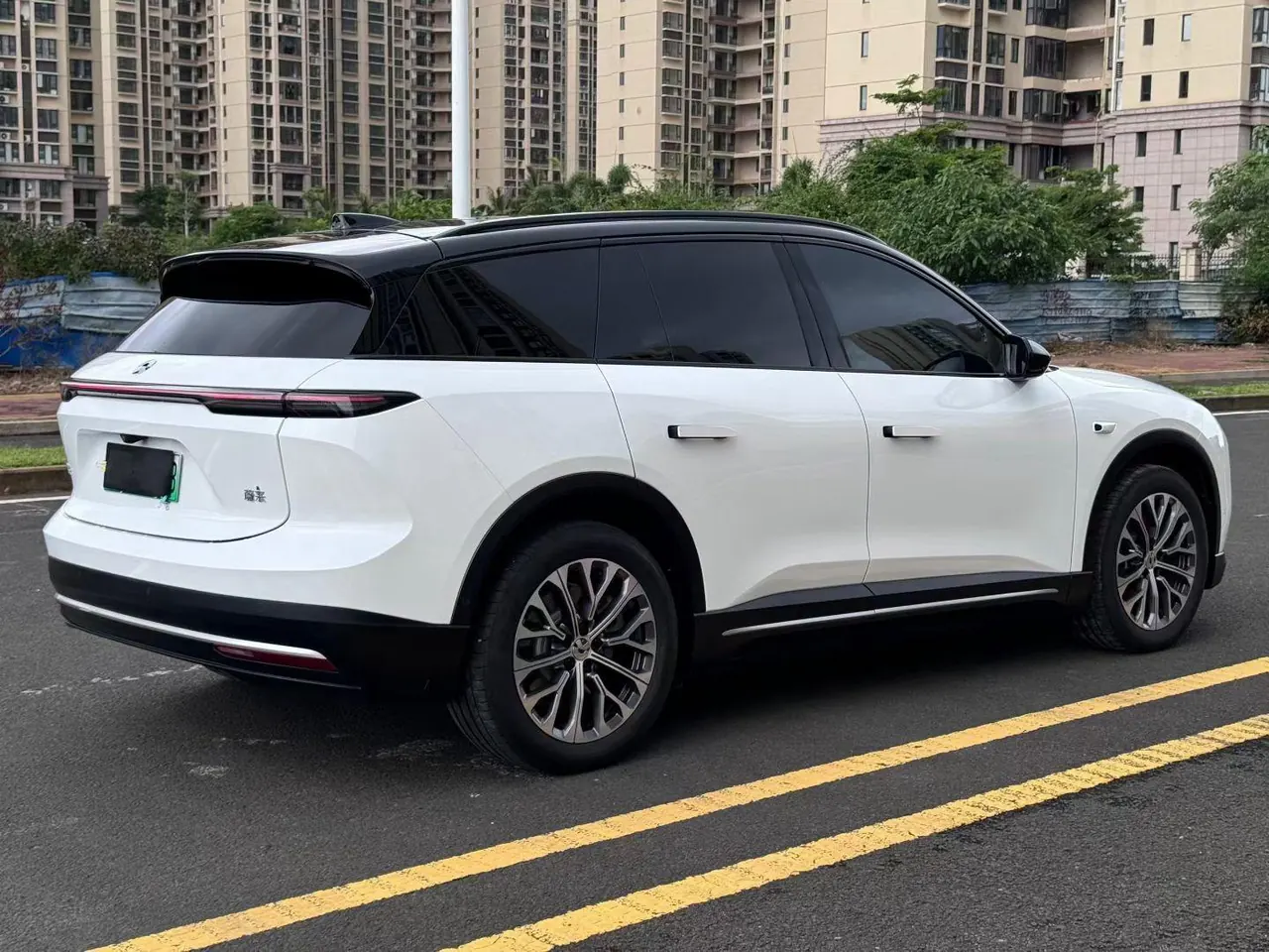 NIO 2024 ES6 75kWh automatic gear 6
