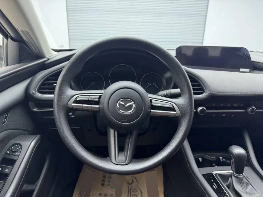 Mazda 3 Angkesaila 2022 Mazda 3 Angkesaila-sedan 2.0 quality automatic transmission 14