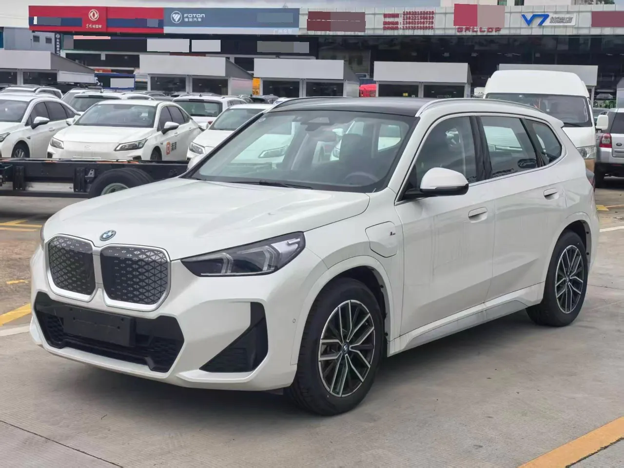 BMW 2025 iX1 eDrive25L eDrive25L m sports suit automatic gear - View 1