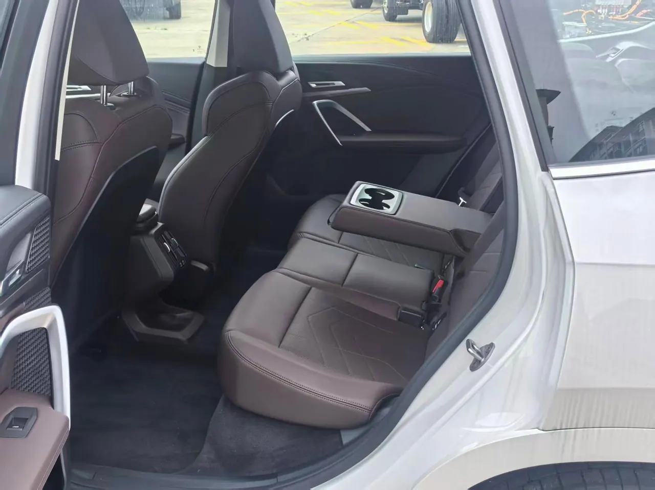 BMW 2025 iX1 eDrive25L eDrive25L m sports suit automatic gear 8