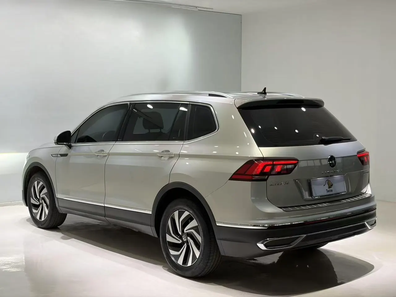 Volkswagen 2023 Tiguan L 1.4TSI 280TSI Tide Creation Limited Edition Automatic Gear 6