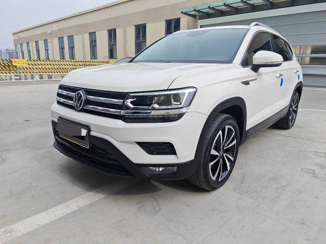 Volkswagen 2022 Tuyue 1.4TSI 280TSI Two-Drive Deluxe Automatic Gear - View 1