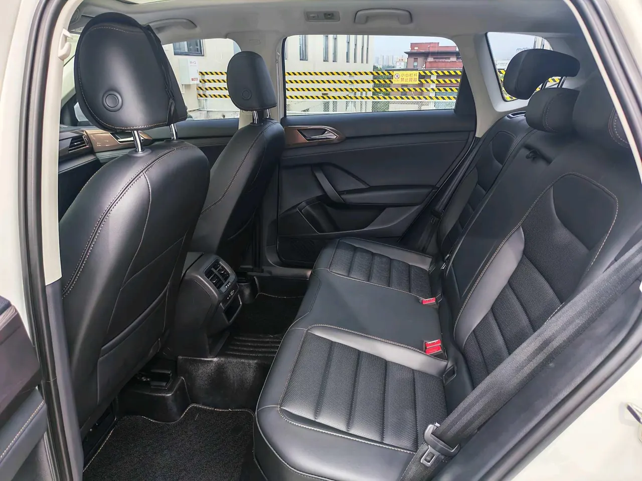 Volkswagen 2022 Tuyue 1.4TSI 280TSI Two-Drive Deluxe Automatic Gear 5