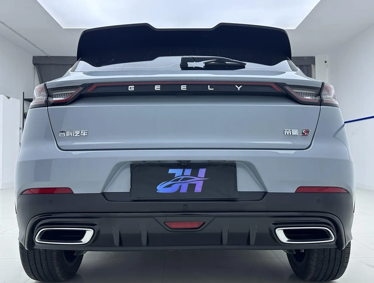 Geely 2022 Emgrand S 1.4T Stepless Crossover Player Edition Automatic Gear 5