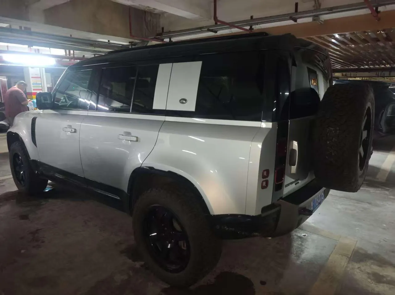 Land Rover Guard (Imported) 2022 Guard 110 48V 3.0T P400 X-DYNAMIC HSE Automatic Gear 6