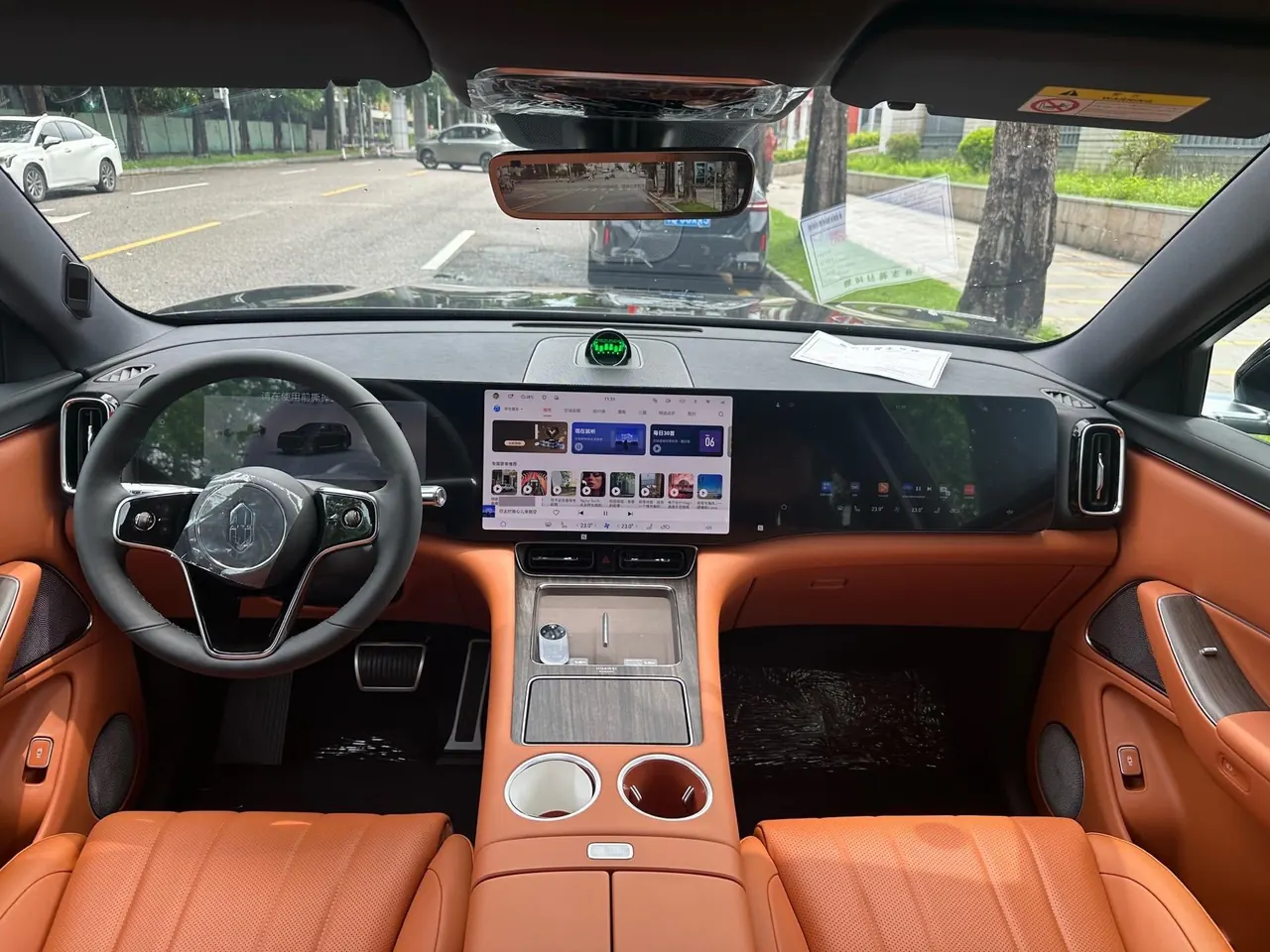 AITO 2025 AITO M8 Max Edition 53.4kWh 6-seat Edition (896-line laser Radar) Automatic Gear 6