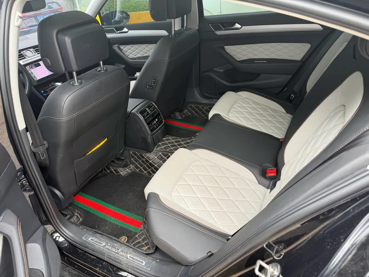 Volkswagen 2024 Magotan 2.0TSI 330TSI 2 million luxury automatic gear 5