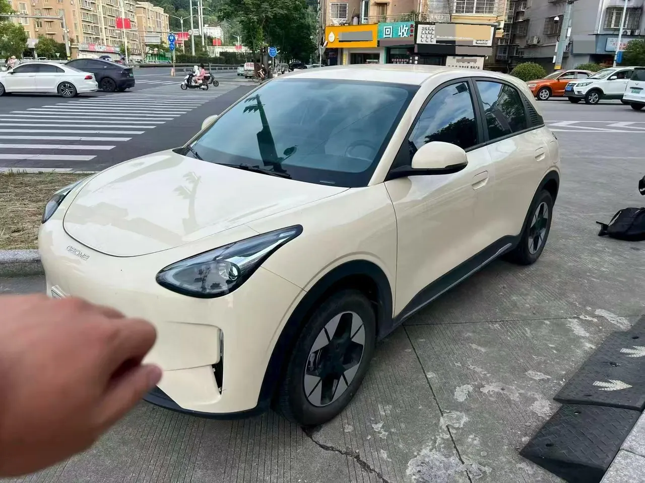 Geely 2025 Star Wish 310km Dream Edition Automatic Gear - View 1