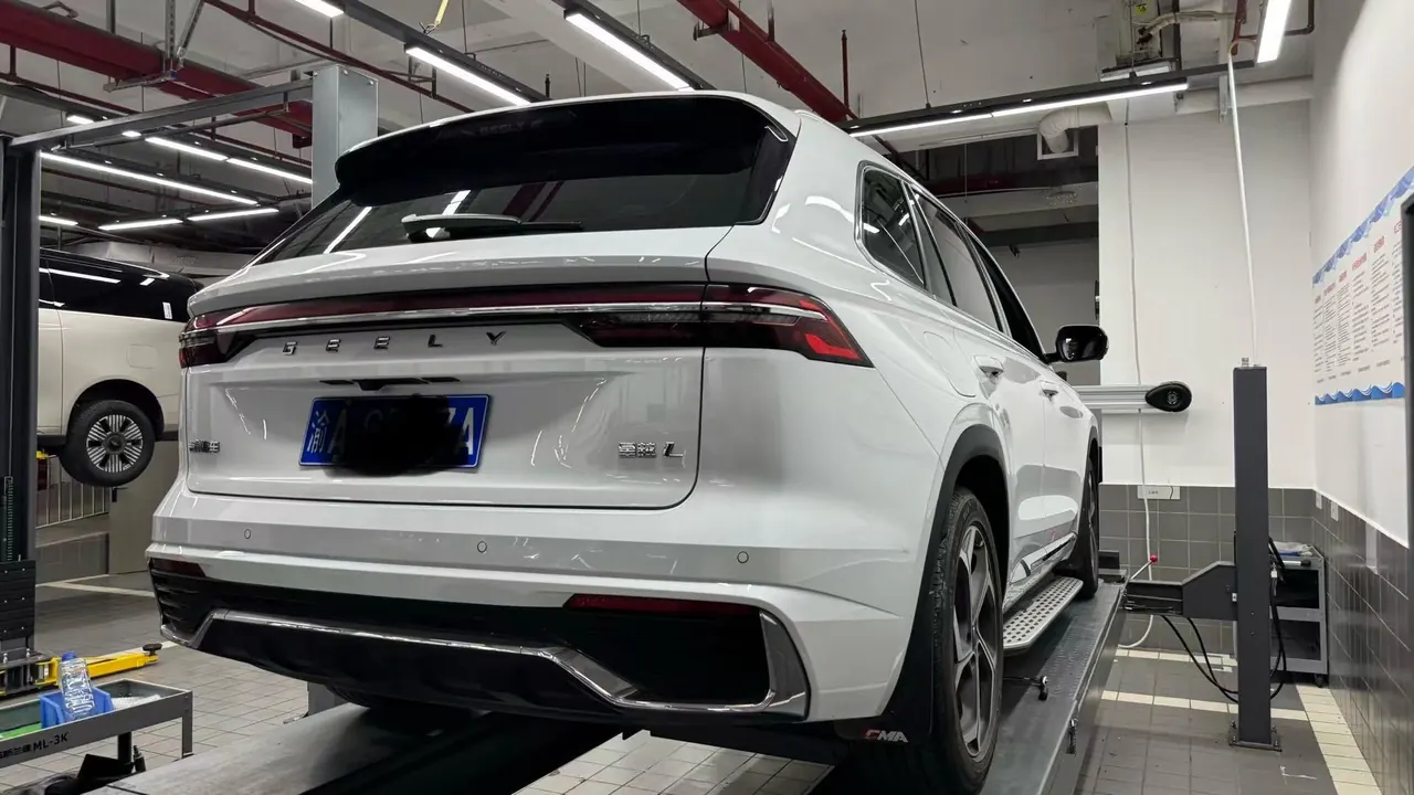 Geely 2021 XingyueL (Monjaro) 2.0TD EVO two-wheel drive distinguished automatic transmission 4