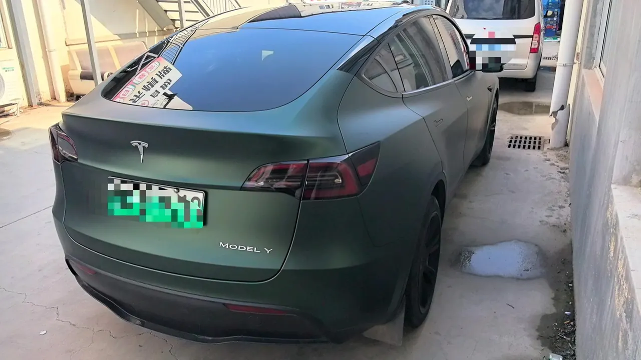 Tesla 2022 Model Y rear-wheel drive version (facelift) automatic gear 6
