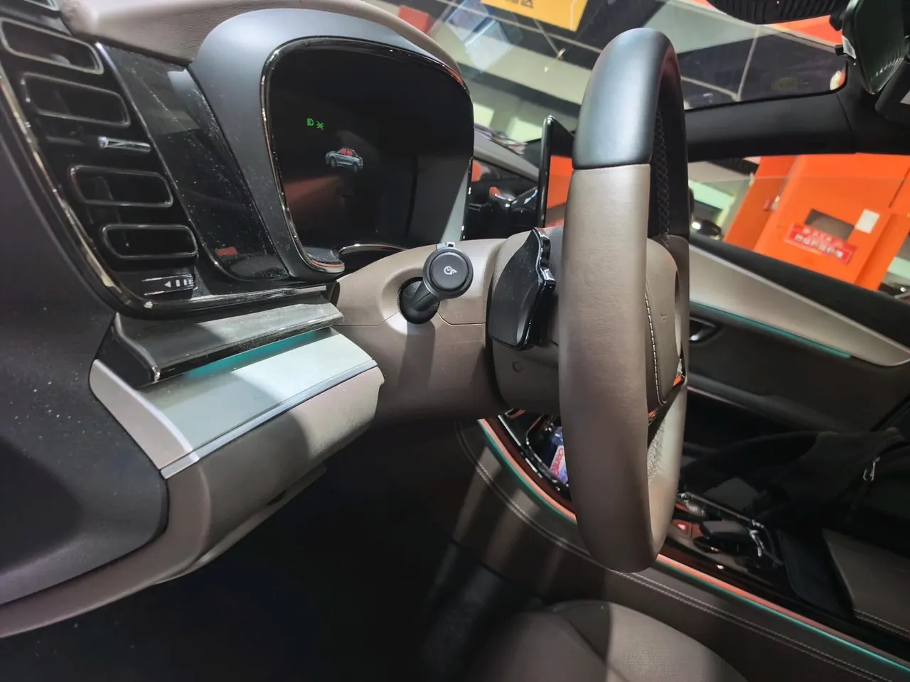 BYD 2025 Han DM-i 1.5T stepless smart driving version 125KM laser Radar flagship automatic gear 4
