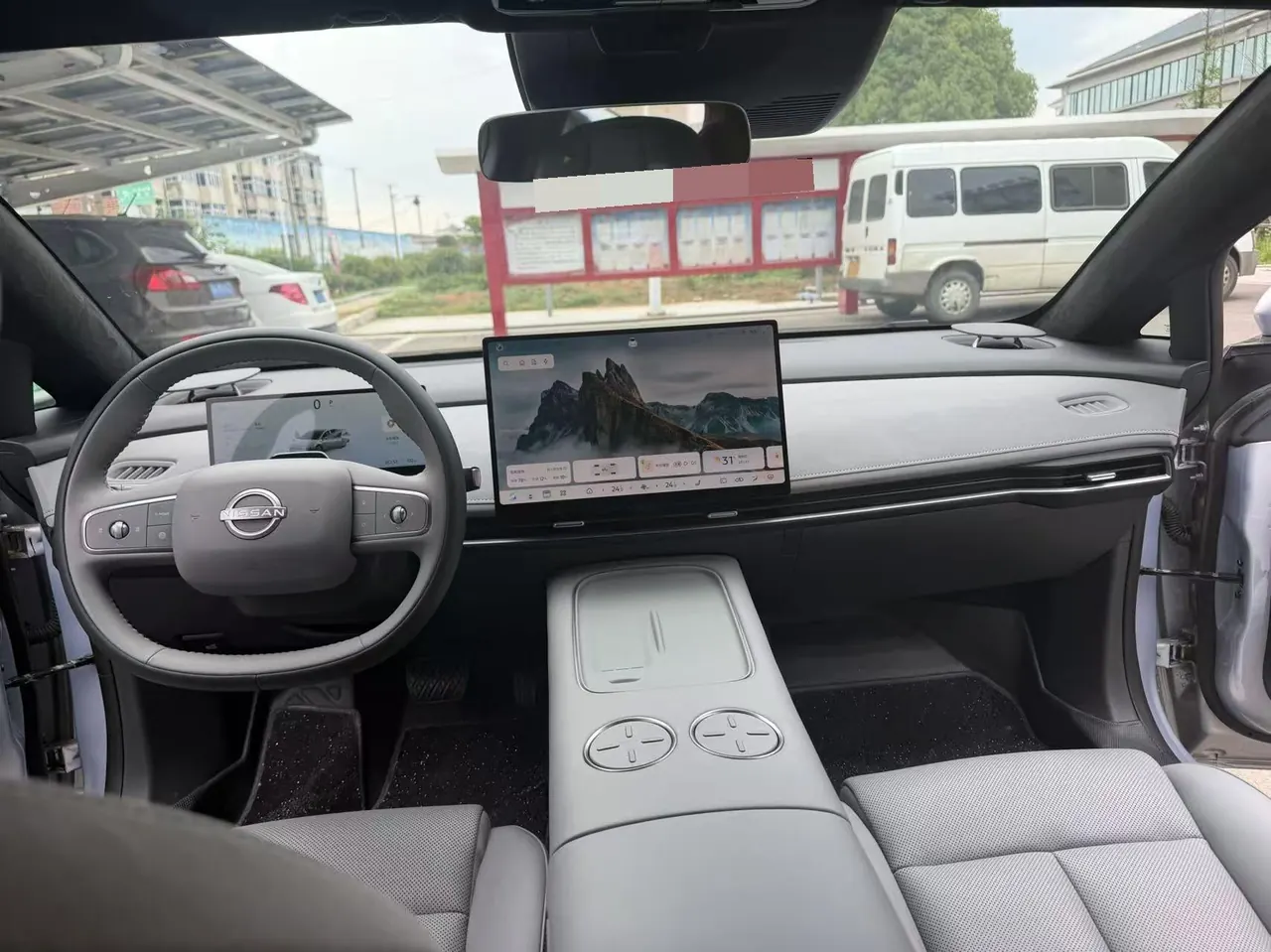Nissan 2025 N7 625 Max Automatic 9