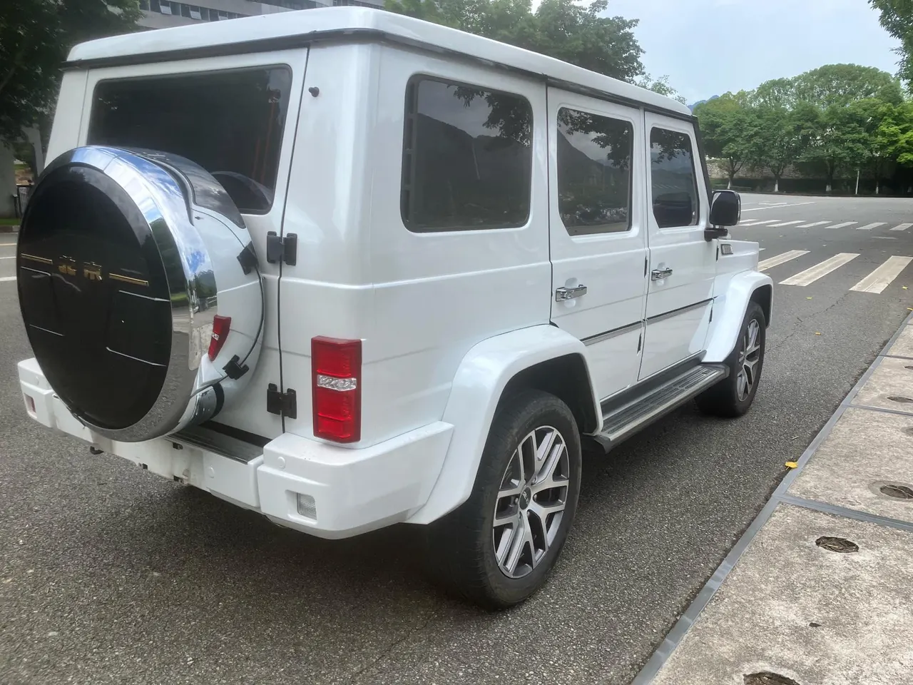 Beijing 2022 BJ80 3.0T Glory Edition Automatic Gear 3