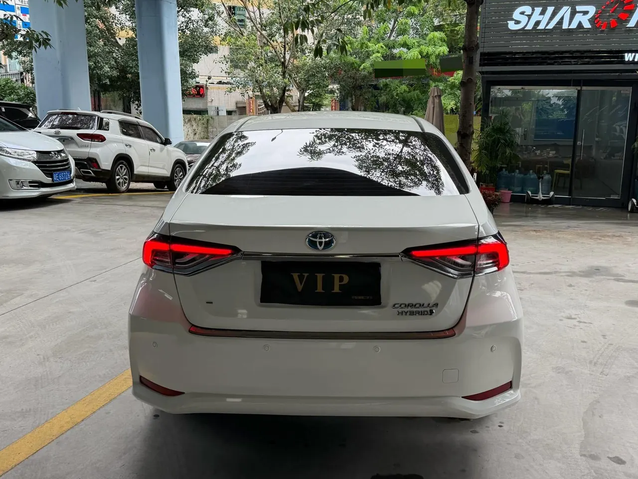 Toyota 2023 Corolla Double Engine 1.8 Stepless Intelligent Electric Hybrid Elite Automatic Gear 6