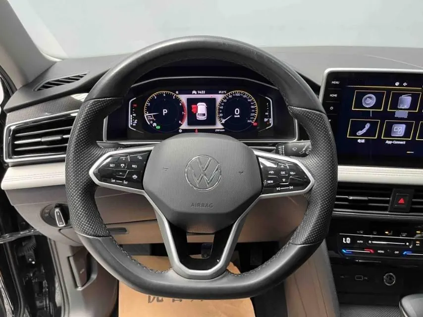 Volkswagen 2022 Tiguan L 2.0TSI 330TSI Two-Drive Smart Edition Automatic Gear 4