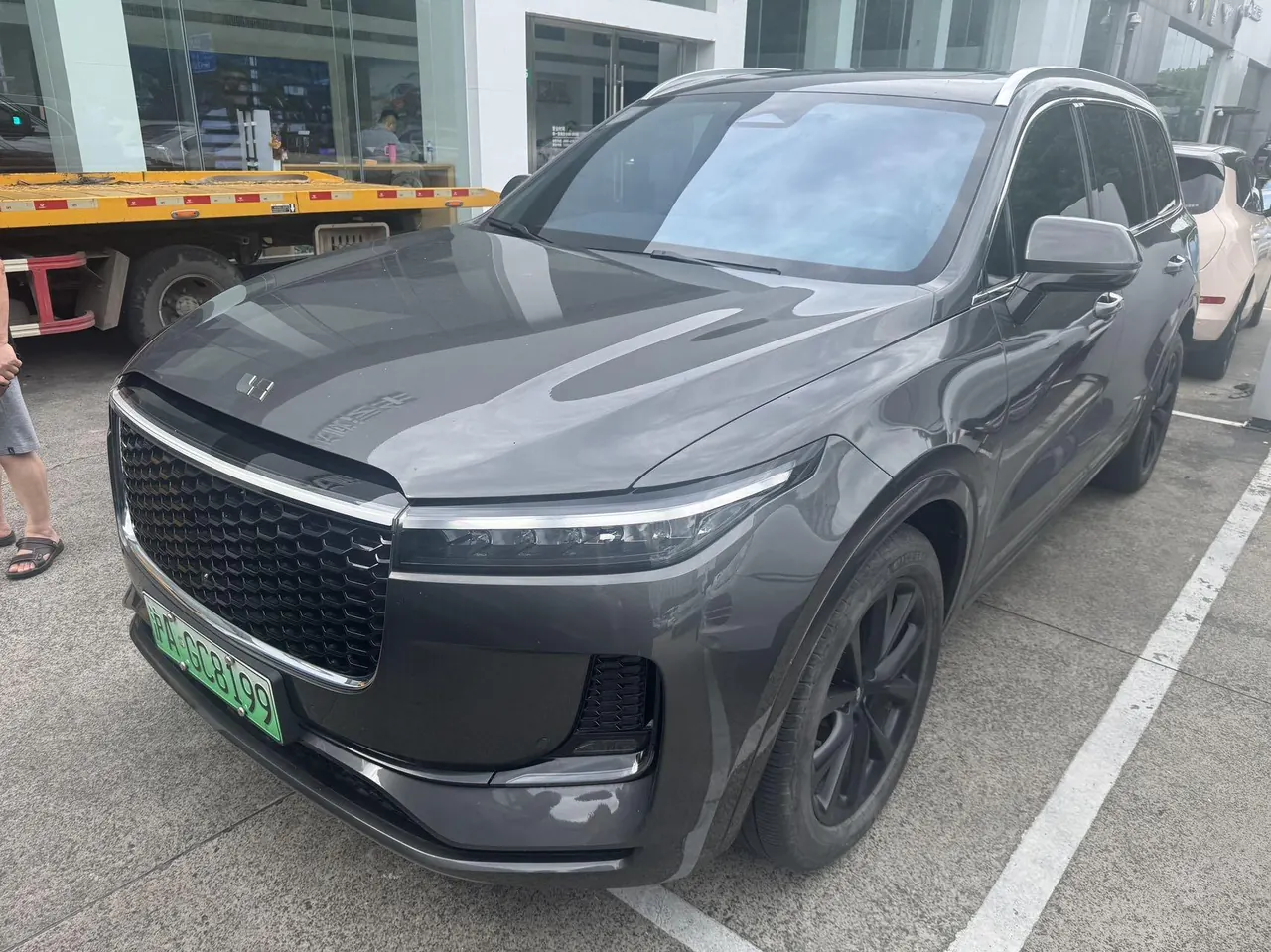 Open image lightbox: Li 2021 ONE 1.2T extended range 6-seat automatic gear