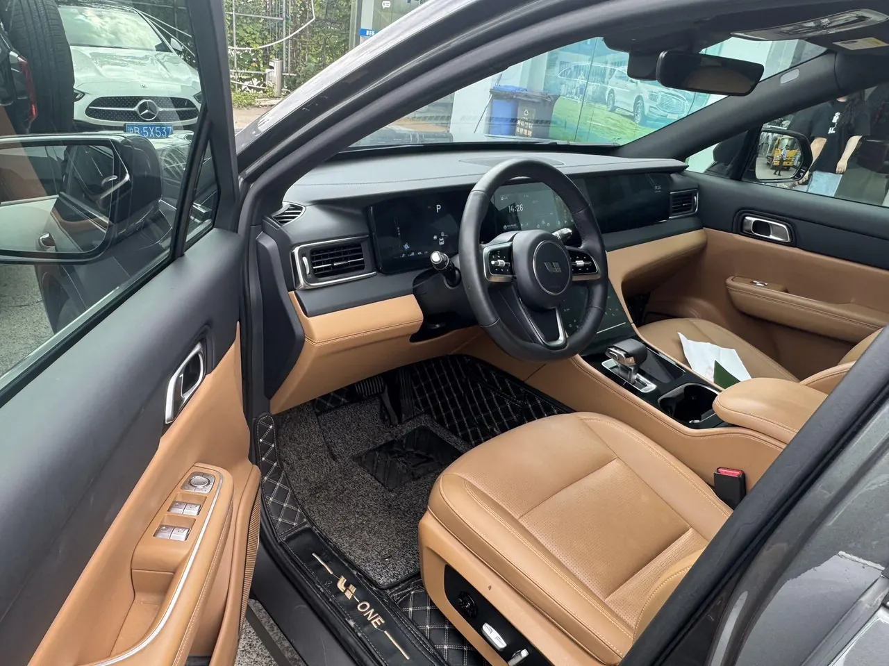 Li 2021 ONE 1.2T extended range 6-seat automatic gear 7