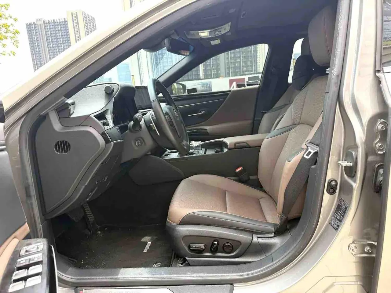 Lexus ES (Imported) 2023 ES260 2.5 Excellence Automatic Gear 3