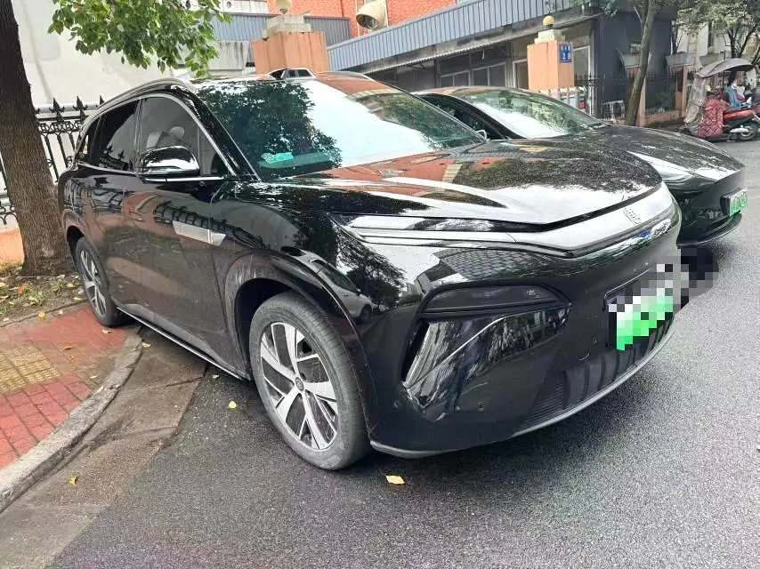 BYD 2025 Tang L DM 1.5T stepless 200KM four-wheel drive laser Radar flagship automatic gear 2