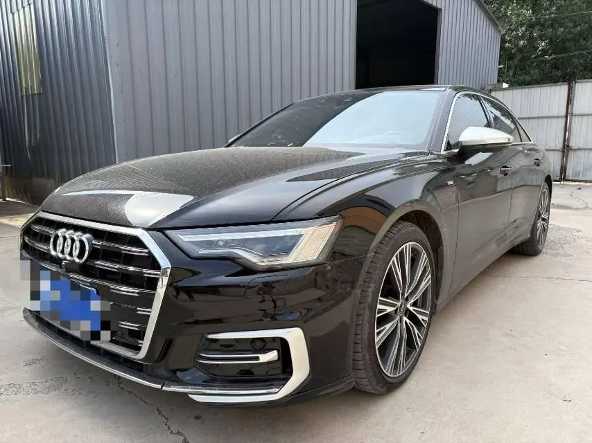 Audi 2023 A6L 2.0TFSI 45TFSI Zhenzhiya Automatic Gear - View 1