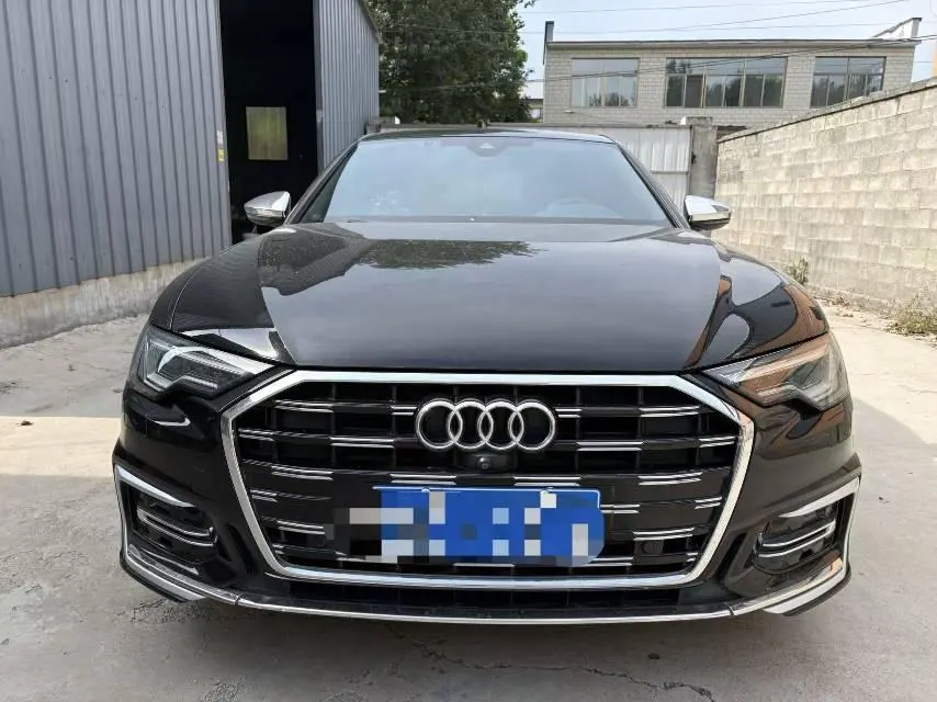 Audi 2023 A6L 2.0TFSI 45TFSI Zhenzhiya Automatic Gear 2