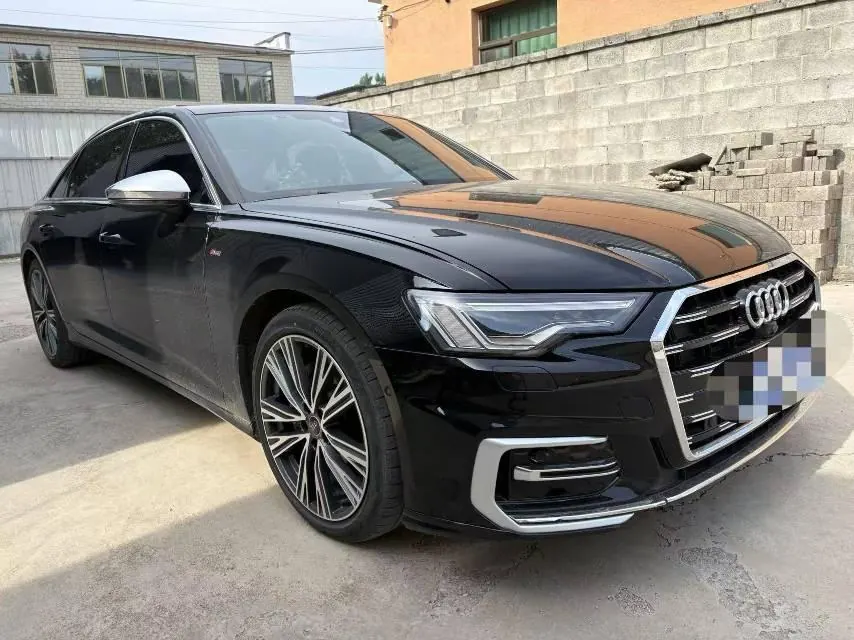 Audi 2023 A6L 2.0TFSI 45TFSI Zhenzhiya Automatic Gear 3