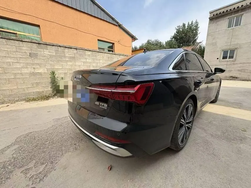 Audi 2023 A6L 2.0TFSI 45TFSI Zhenzhiya Automatic Gear 6