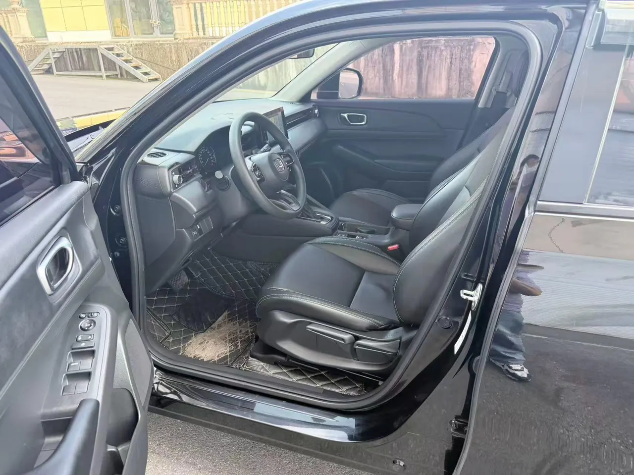Honda 2023 XR-V 1.5 stepless thermal version of automatic gear 4