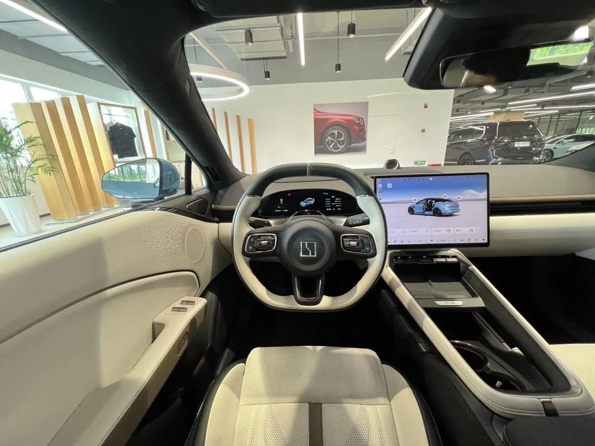 Zeekr 2025 Zeekr 007GT four-wheel drive intelligent driving version 75kWh automatic gear 7