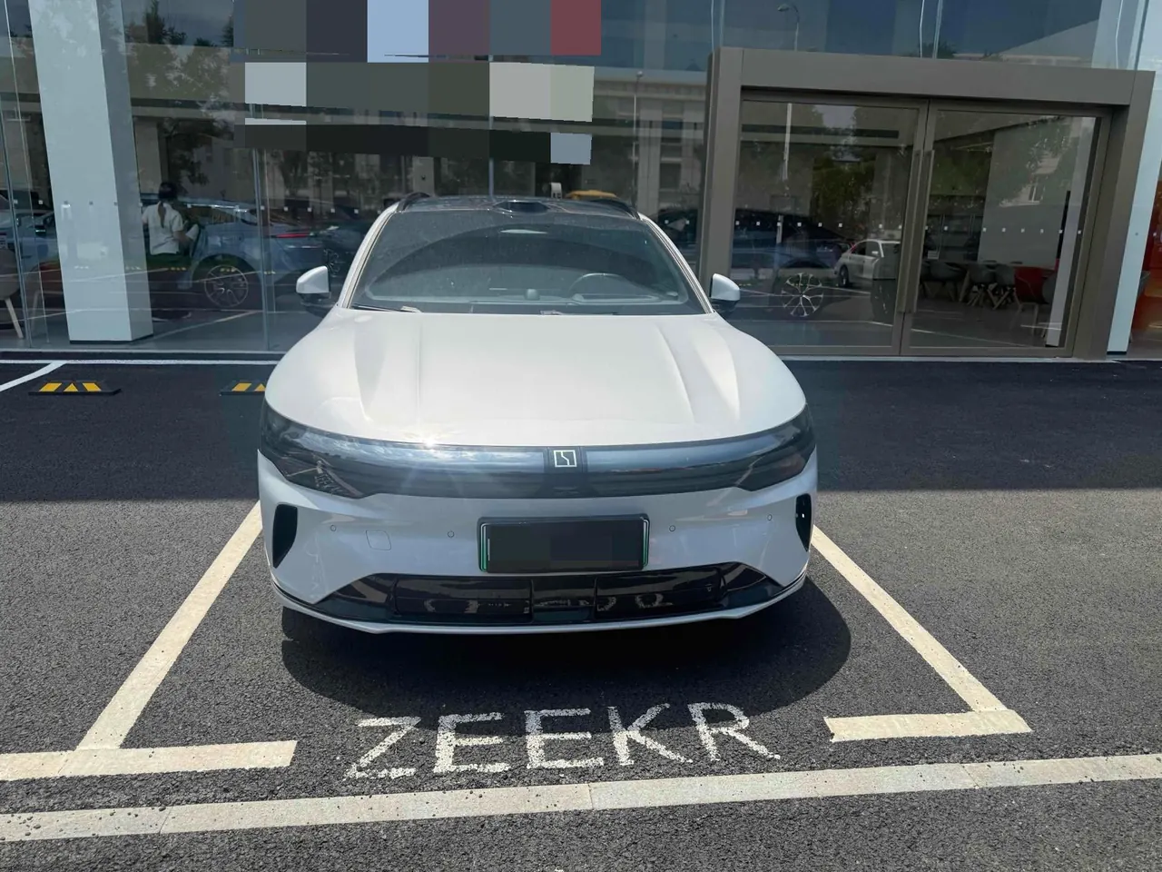 Zeekr 2025 Zeekr 007GT Rear Drive Smart Driving Edition 75kWh Automatic Gear - View 1