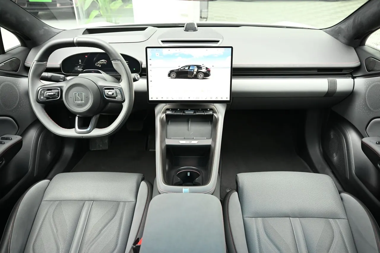 Zeekr 2025 Zeekr 007GT Long Endurance Rear Drive Smart Driving Edition 100kWh Automatic Transmission 4