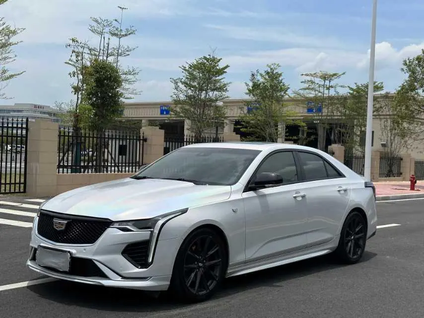 Открыть галерею: Cadillac 2021 CT4 2.0T 28T Elite (Honor) Automatic Gear