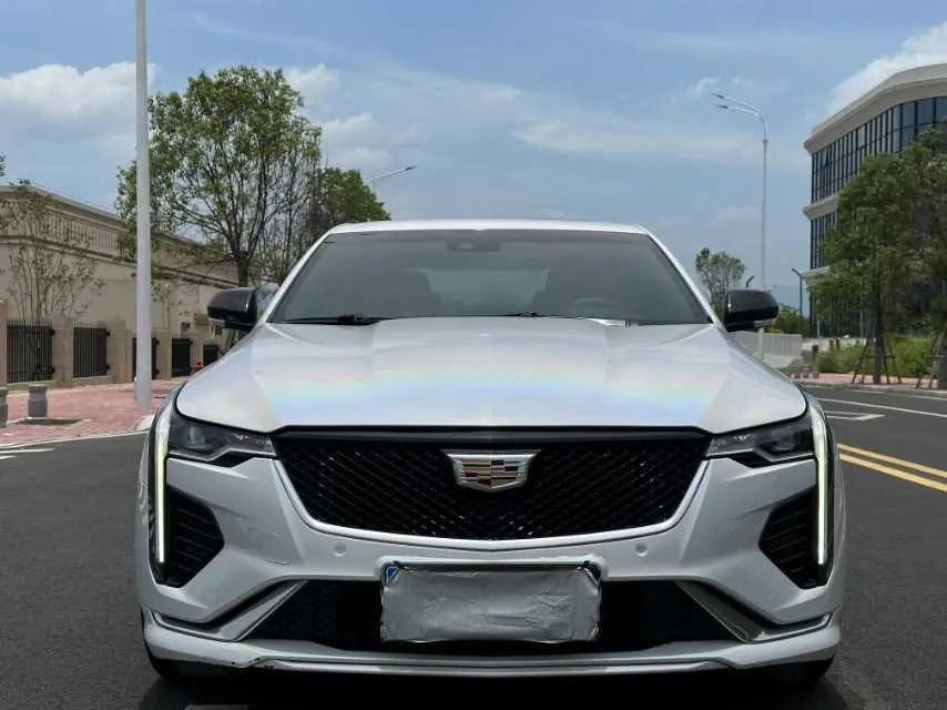 Cadillac 2021 CT4 2.0T 28T Elite (Honor) Automatic Gear 2