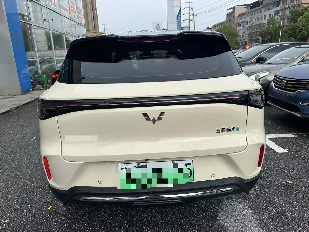 WuLing 2025 Plantronics S 430km Flagship Automatic 5
