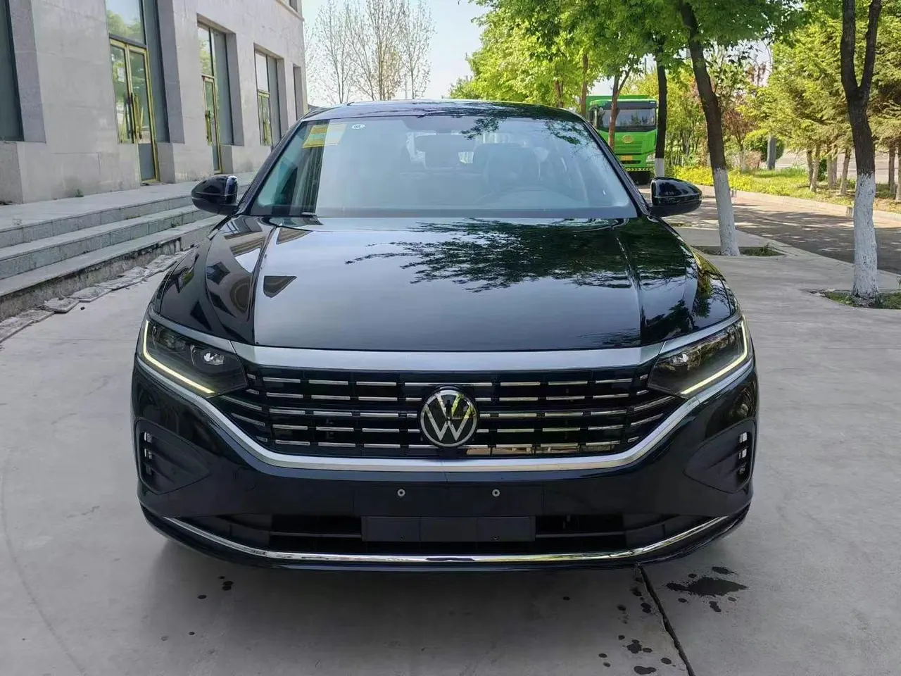 Volkswagen 2023 Passat 2.0TSI 330TSI Elite Edition Automatic 2