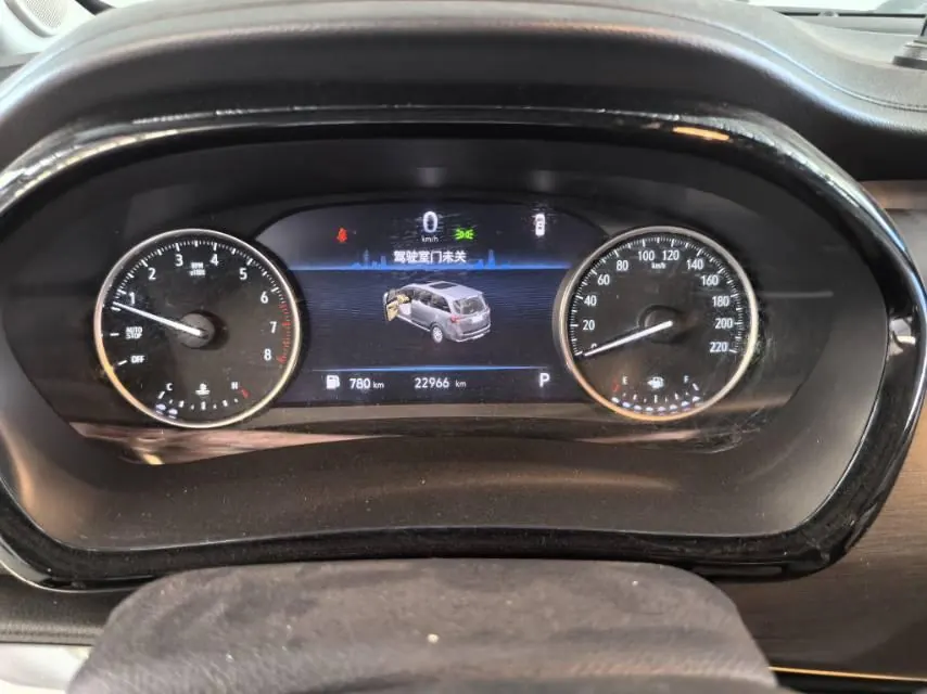 Buick 2023 GL8 Land Business Class 48V 2.0T 652T Smart Automatic Gear 9