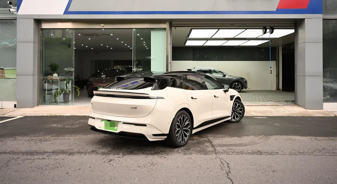 Zeekr 2025 Zeekr 007GT Long Endurance Rear Drive Smart Driving Edition 100kWh Automatic Transmission 8