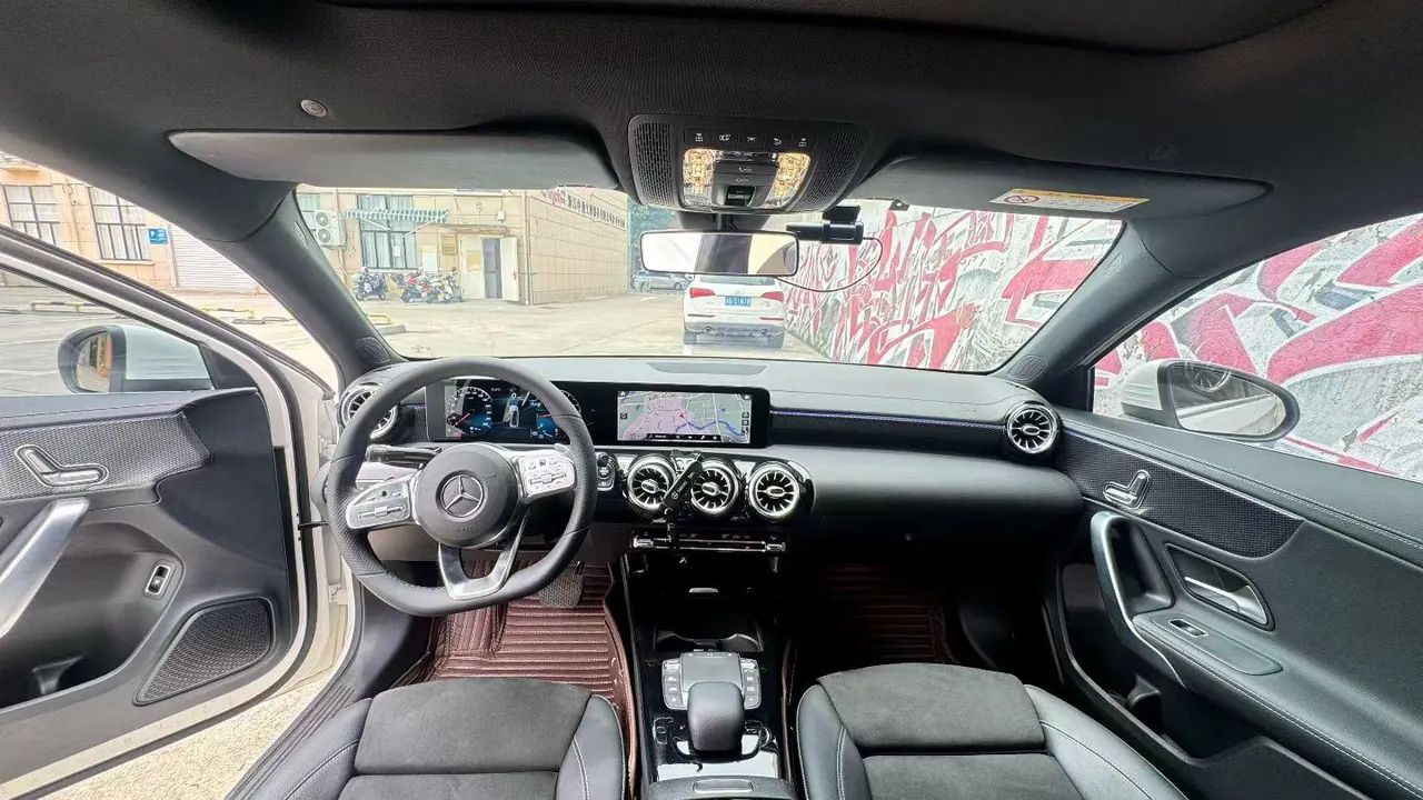 Mercedes Benz Class A 2021 A 200 L 1.3T Fashion Automatic Gear 5