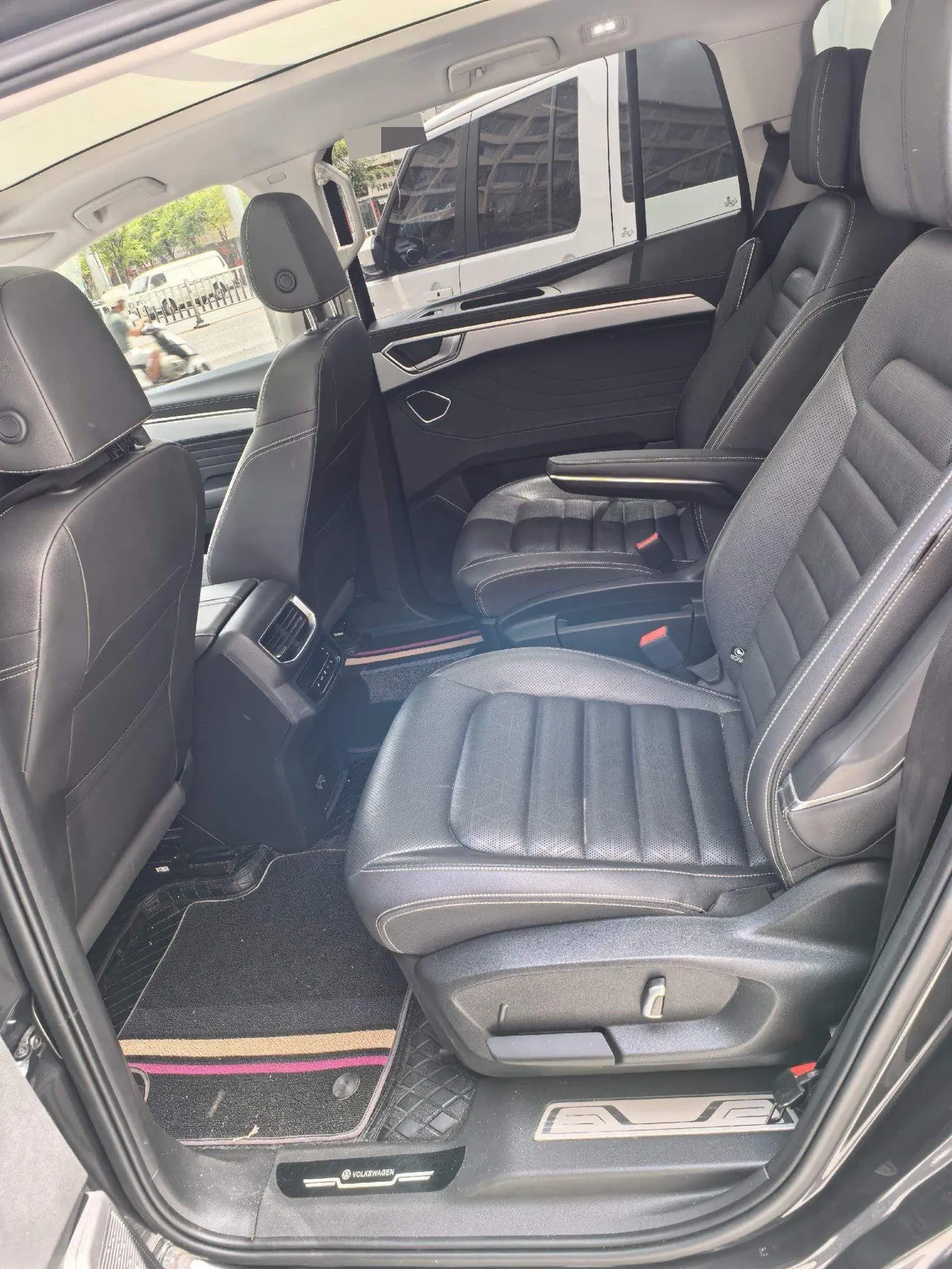 Volkswagen 2021 models of 2.0TSI 380TSI four-wheel drive luxury version of Pro automatic gear 9