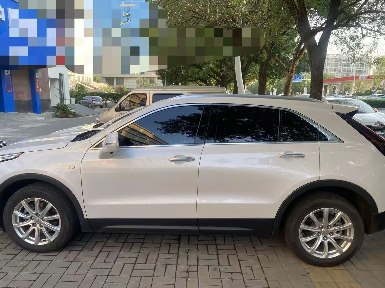 Cadillac 2021 XT4 2.0T 28T Two-Drive Leading Automatic Gear 8