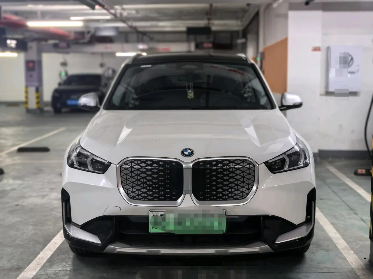 BMW 2023 iX1 eDrive25L eDrive25L X design set automatic gear 2