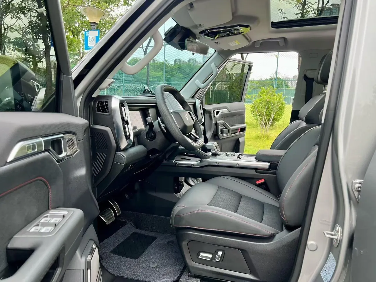 Jetour 2023 Traveler 2.0T Four-Wheel-Drive Cross-Country PRO Automatic 4