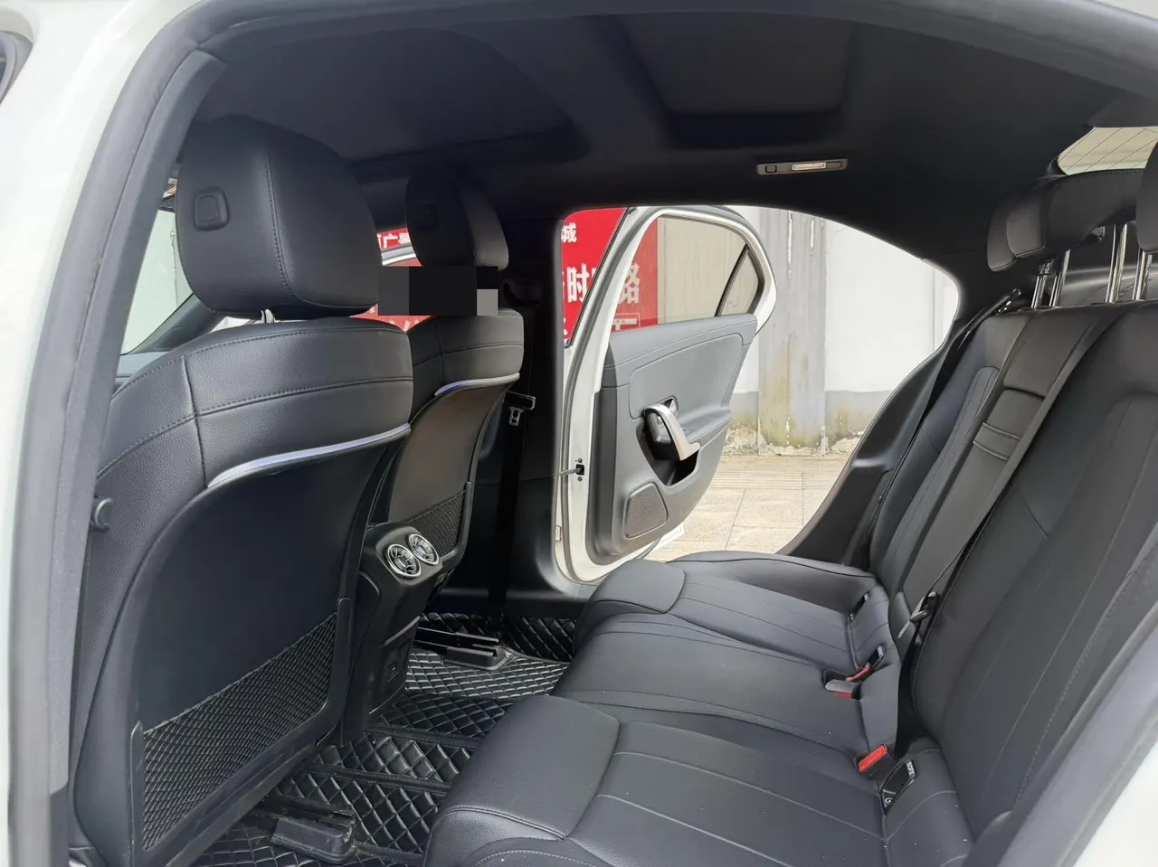 Mercedes Benz Class A 2021 A 200 L 1.3T Dynamic Automatic 8
