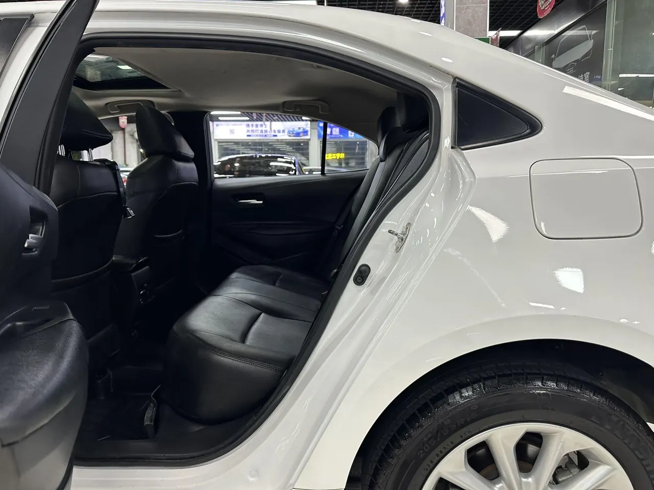 Toyota 2021 corolla 1.2T stepless elite PLUS version of automatic gear 7