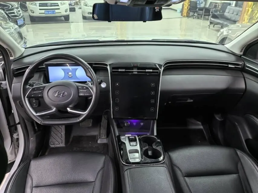 Hyundai 2021 Tousheng L 1.5T LUX Premium Edition Automatic Gear 8