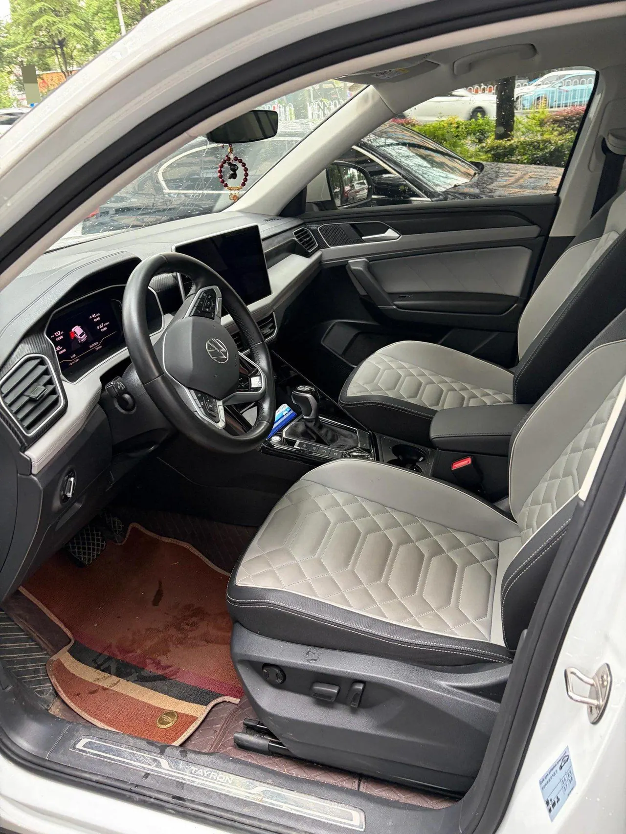 Volkswagen 2023 Tanyue 2.0TSI 330TSI Two-Drive Luxury Plus Advanced Edition Automatic Gear 2
