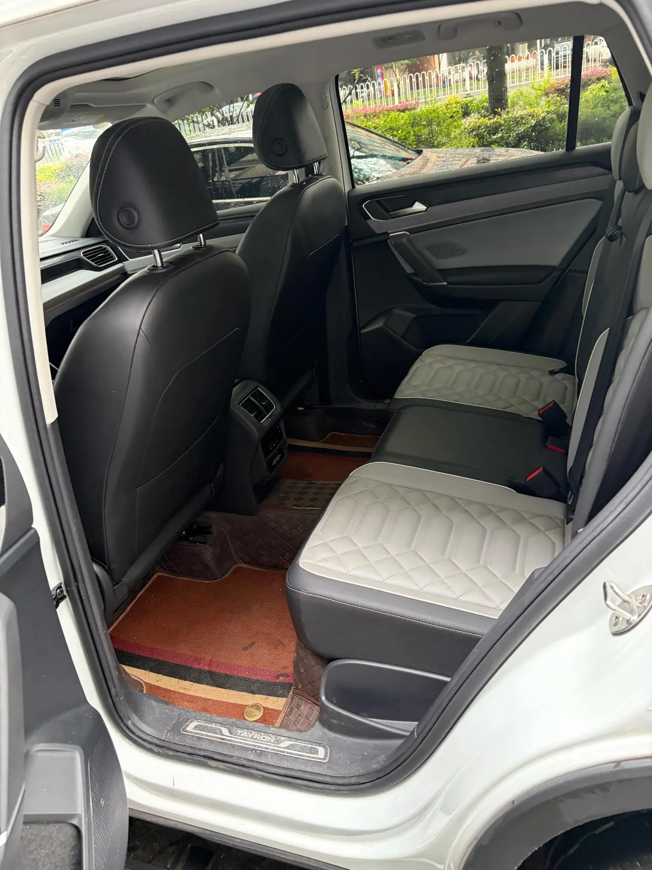 Volkswagen 2023 Tanyue 2.0TSI 330TSI Two-Drive Luxury Plus Advanced Edition Automatic Gear 3