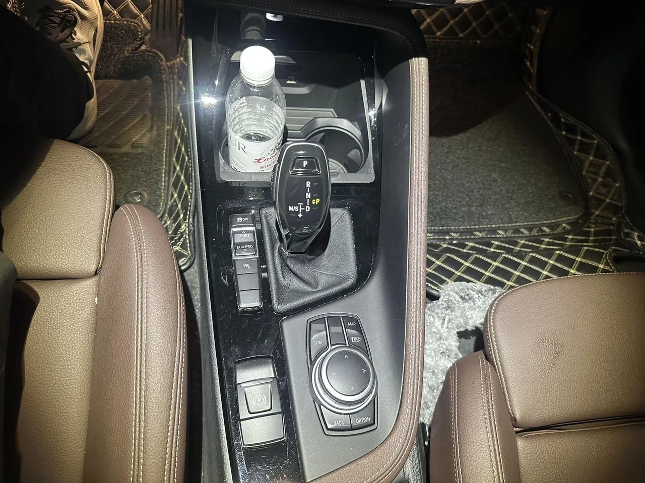 BMW 2021 X1 sDrive20Li 1.5T exclusive automatic gear 7