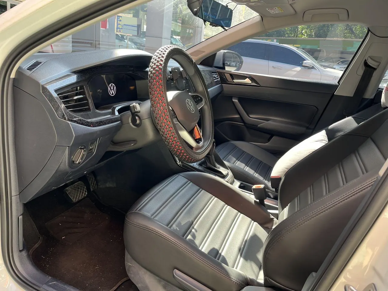 Volkswagen 2025 Lavida New Trend 1.5 Outstanding New Edition Automatic Transmission 4